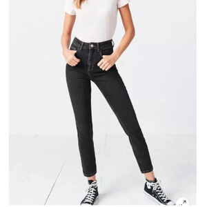 UO BDG High Rise Girlfriend Jeans size 25